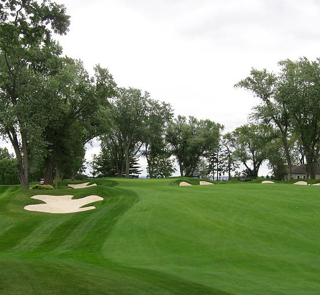 View of 1oth green from fairway